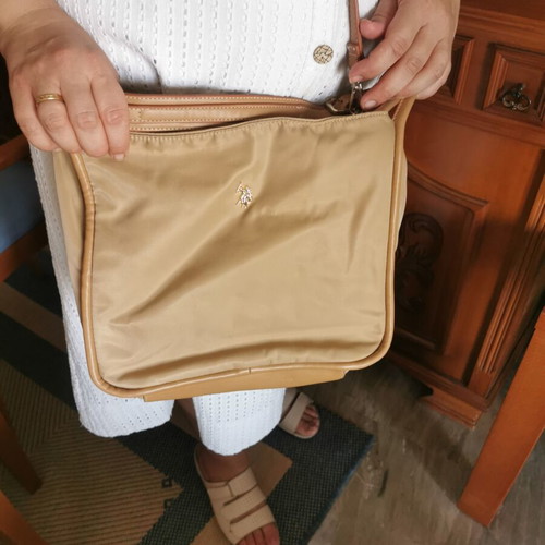 US Polo Assn. shoulder bag like new, beige with many pockets