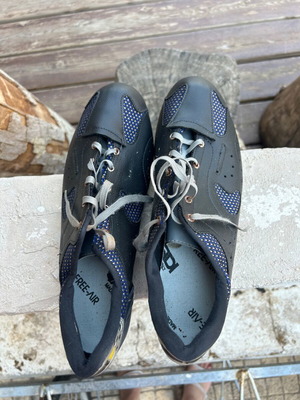 Cycling shoes size 43, unworn