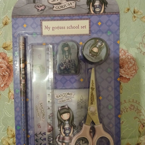 Santoro Gorjuss school set new in packaging