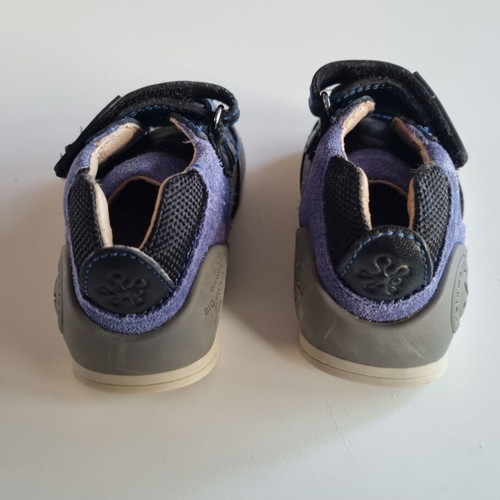 Biomechanics Baby Anatomical Shoes Size 19 Like New