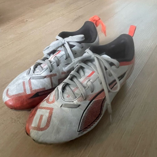 Puma football shoes used, studs, size 37, white orange