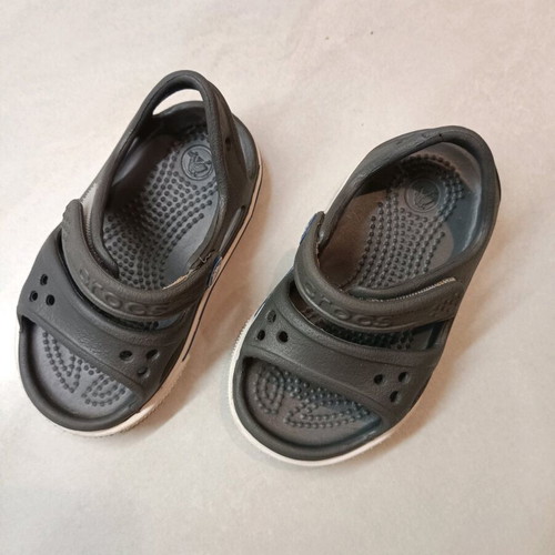 Baby Crocs C4 like new, black