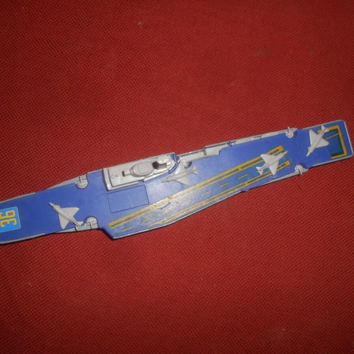 Matchbox Sea Kings K-304 Aircraft Carrier Lesney 1976