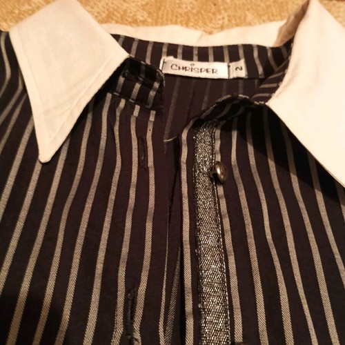Striped women's shirt like new, size M, black and white