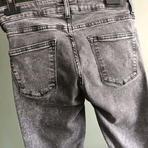 Zara Woman Premium Denim skinny grey jeans like new