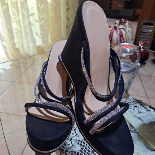 Platform sandals with black and silver laces with strass, new