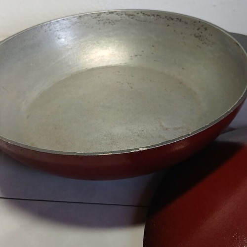 Frying pan with lid vintage used, diameter 34 cm depth 8 cm