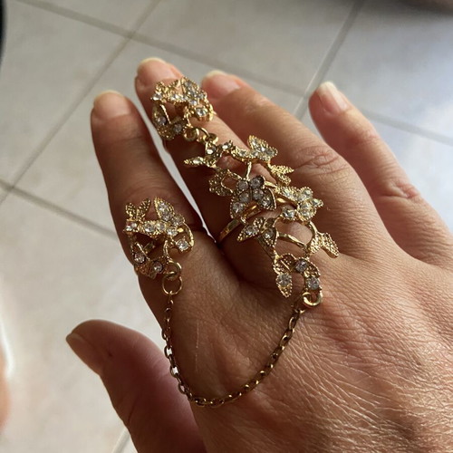 Statement ring with butterfly design, gold color, adjustable