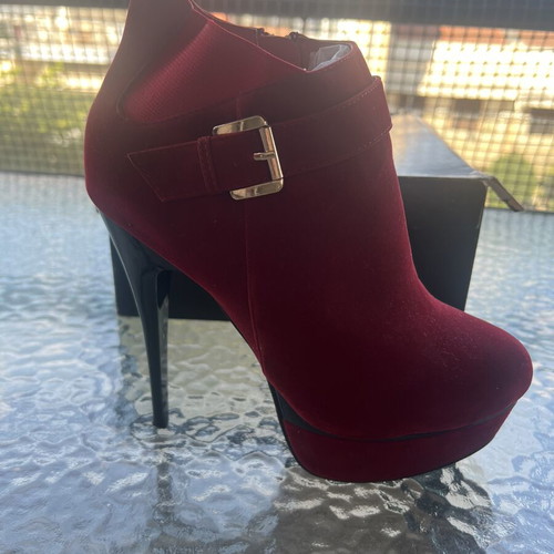 Red velvet high ankle boots size 40