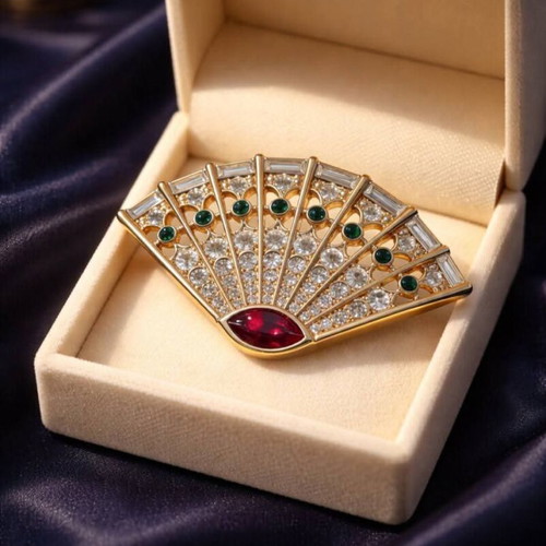 Vintage pin The Attwood Collection used, 24K gold plated