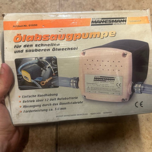 Manesmann 12V car oil pump new