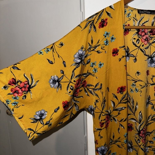 Benissimo Floral Kimono like new, one size, multicolor yellow