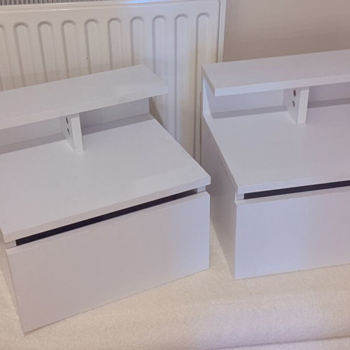 Nightstands set of 2 like new, white with shelf and cabinet