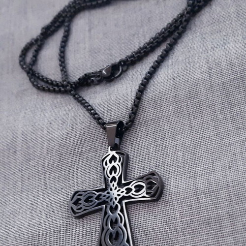 Cross pendant with chain, black stainless steel, large Celtic design