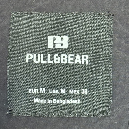 Pull & Bear black windbreaker jacket with hood, like new, size M