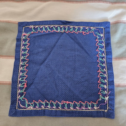 Decorative blue embroidered napkin 24x24 cm