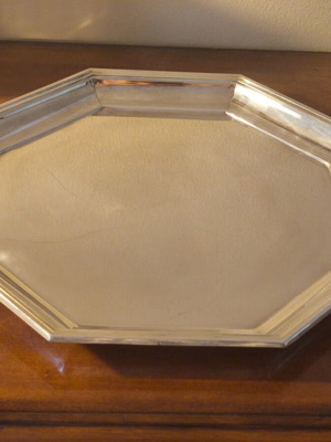 Silver plated serving tray Wallace used, octagonal 33.5cm
