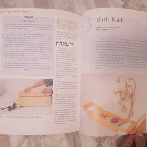 Book in English for DIY small furniture projects at home new