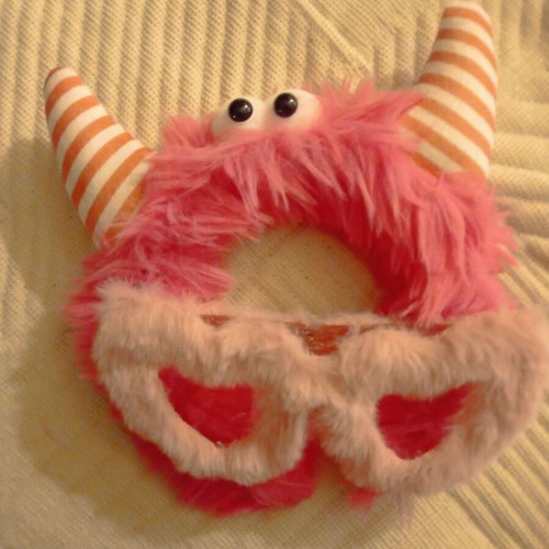 Pink furry headband and plush heart glasses new, carnival
