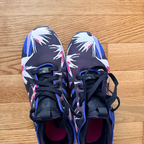 Adidas sneaker like new, multicolor, size 40