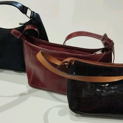 Handbags pack of 3 small size like new