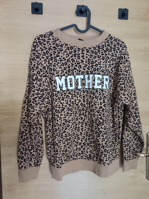 Leopard sweatshirt like new, black and beige, sizes XS and S