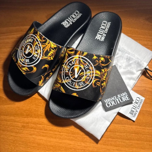 Παντόφλες Versace σαν καινούργιο, μαύρες, νούμερα 36.5-37