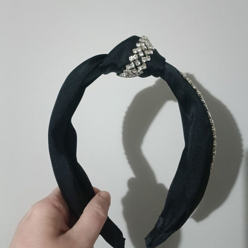 Hairband with rhinestones