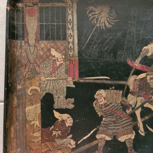 Antique tray with battle scene used