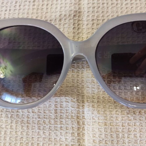 Solo-Solis NDL6057 sunglasses new, gray transparent frame