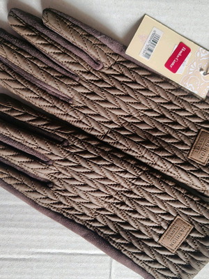 Brown gloves new with velvet underside