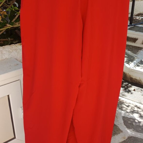 Wide-leg pants size M new, red with belt