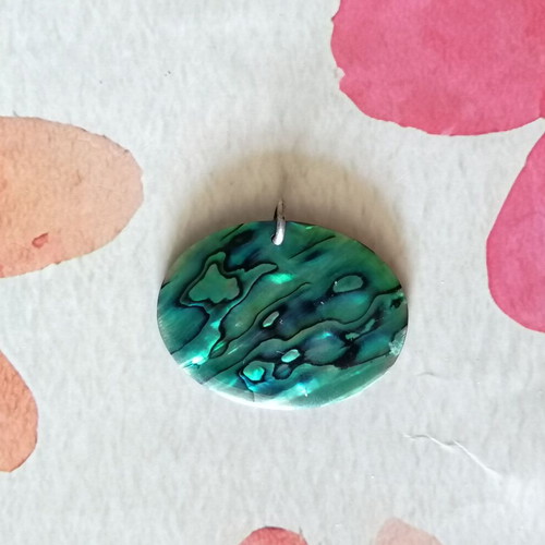 Abalone Shell Pendant Oval with Silver 925 Ring new, blue and green