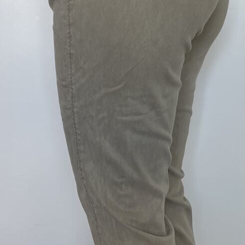 Khaki pants with elastic waist like new from ZARA