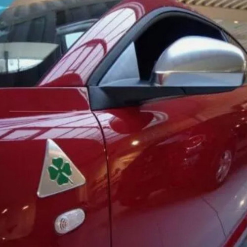 Alfa Romeo Cloverleaf Wing Emblems new, silver-green ABS set