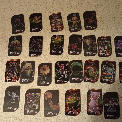 Poppy metallic tags set like new