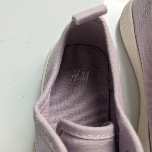 H&M girls' sneakers used purple size 27 with scratches