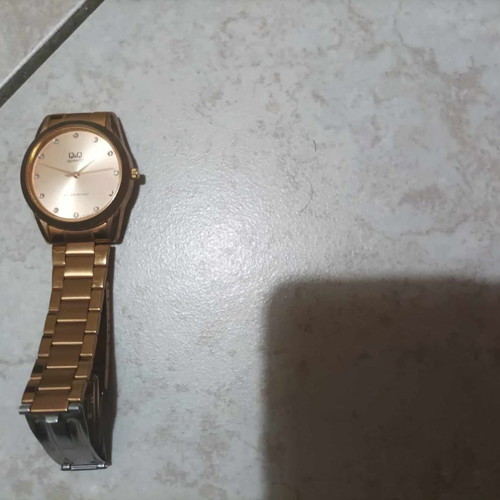 Q&Q Watch with Rose Gold Metal Bracelet used q700j020 jzc