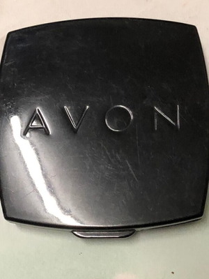 Πούδρα μίνι Avon μεταχειρισμένη με δώρο, True Colour Soft Vanilla