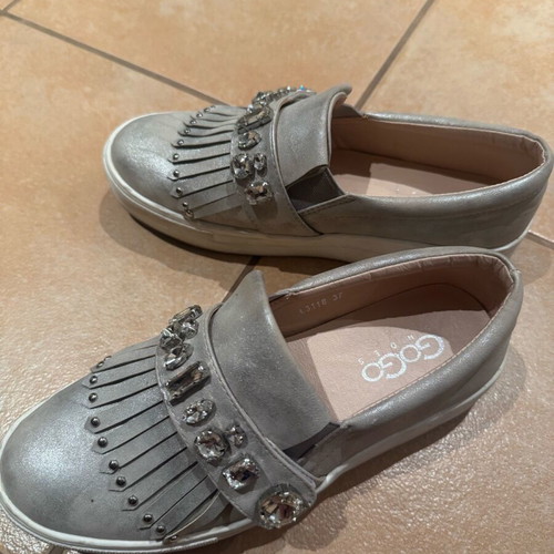 GoGo Shoes women's flatforms like new, comfortable closed size 37