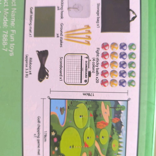 Children's golf like new with non-slip mat and clubs