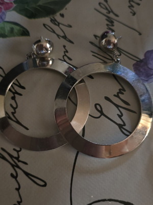 Earrings set used, silver color