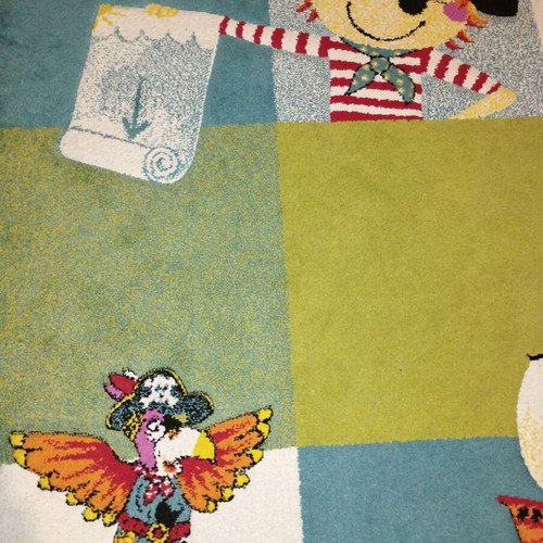 Viopros children's rug like new 220x160