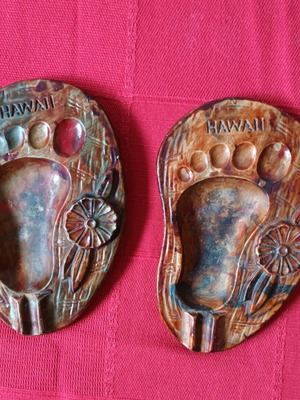 Hawaii decorations made to order, set of 2 pieces