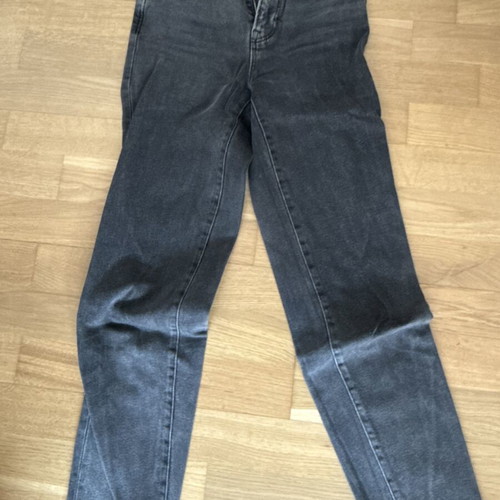 Stradivarius black faded jeans, size S