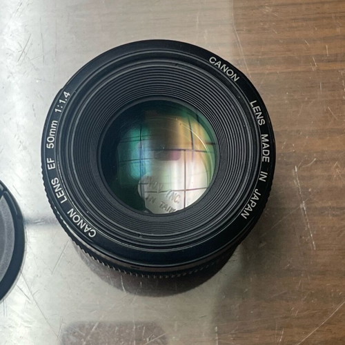Canon EF 50mm f/1.4 USM used lens