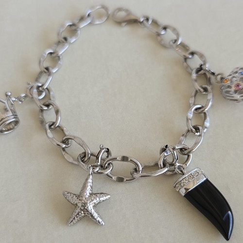 925 silver bracelet with removable charms