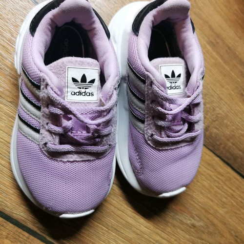 Adidas baby shoes used, size 20