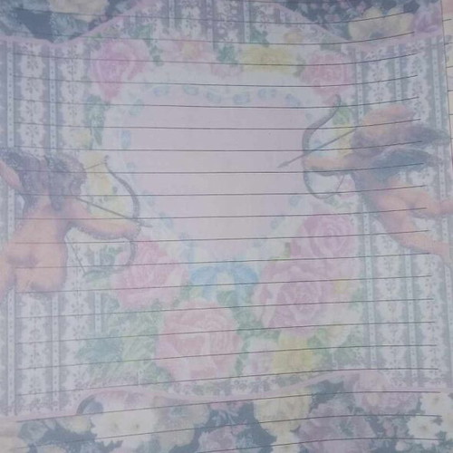 Collectible scented letter papers like new without envelope