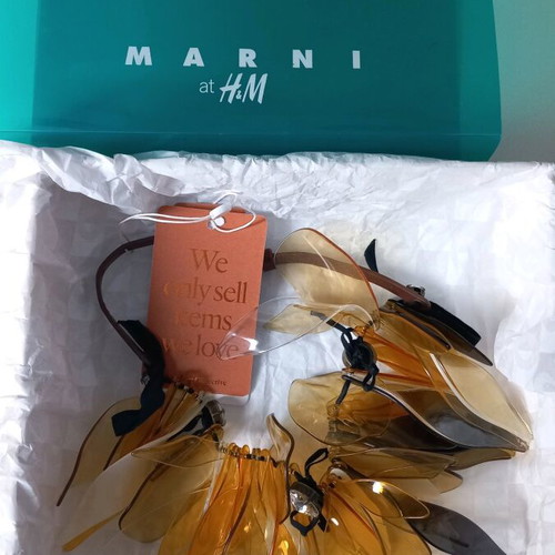 Marni necklace like new, yellow and brown plexiglas